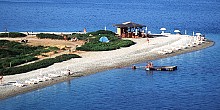 Οι παραλίες της Αλοννήσου Οι παραλίες της Αλοννήσου