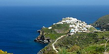 A walk in the enchanted Castle of Sifnos A walk in the enchanted Castle of Sifnos